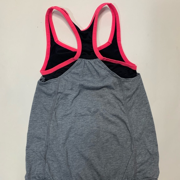 Nike Dry Fit Active Tank Size Small (6) - Picture 5 of 6
